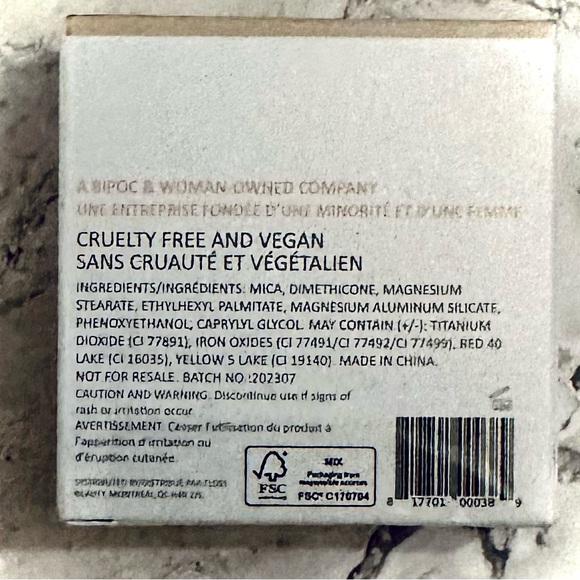 FLOSS BEAUTY || Brighten Up Champagne Highlighter in Sunlit ☀️NEW IN BOX☀️ - Picture 6 of 6